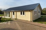 Chalet en bois habitable ANICA (Isolé RE2020, 44+44 mm), 71 m² customer 1