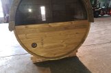 Sauna en tonneau pour l'extérieur HELGA 17 (46 mm), 1,7 m, ⌀ 1,97 m Avec fenêtre panoramique (mi-hauteur) customer 3