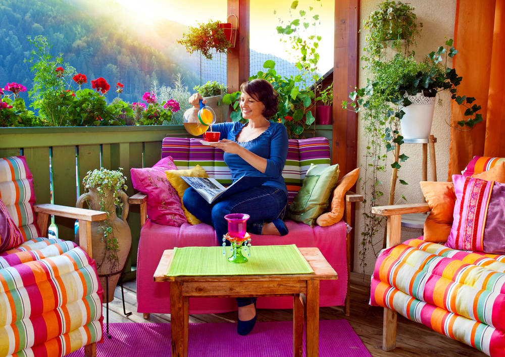 De-chalet-de jardin-le-balcon-quant-à-lui-peut-recevoir-un-coin-repas-ou-servir-d’espace-de-relaxation1202