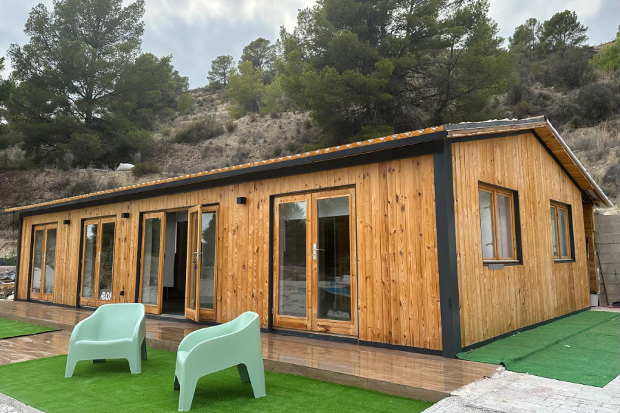 Permis-de-construire-pour-maison-en-bois-quelles-différences-pour-un-projet-résidentiel
